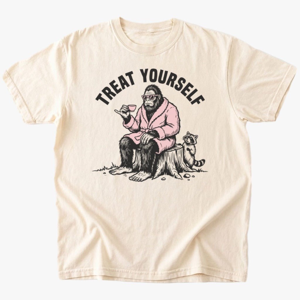 Bigfoot x treat yourself T-shirt - Low Summit