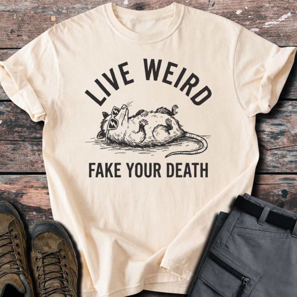 Live weird T-shirt - Low Summit