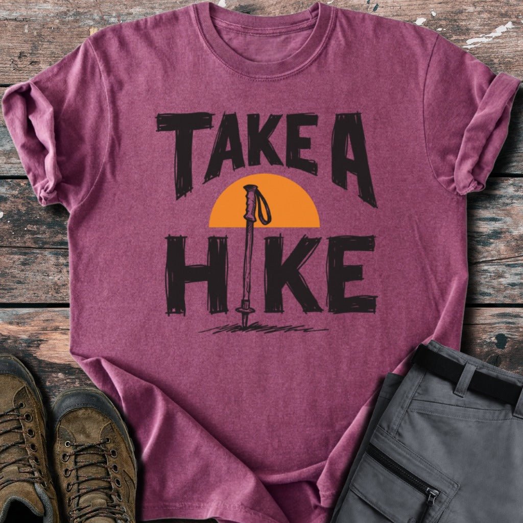 outdoors x hike T-shirt - Low Summit