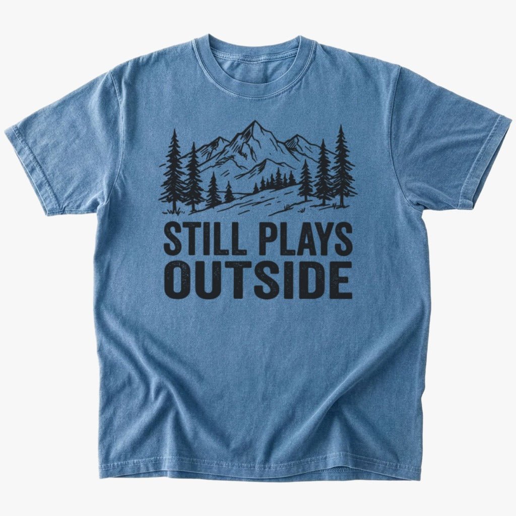 Plays outside T-shirt - Low Summit