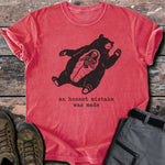 Post snack nap T-shirt - Low Summit