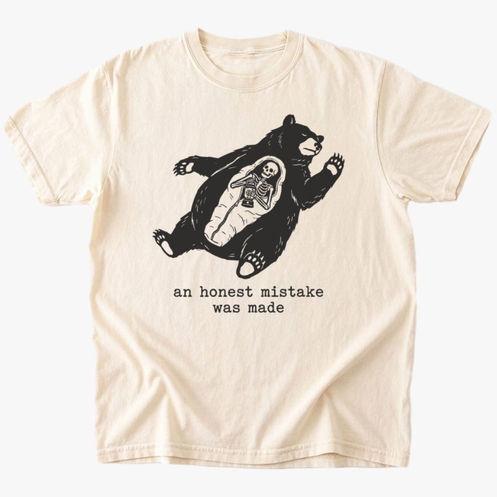 Post snack nap T-shirt - Low Summit
